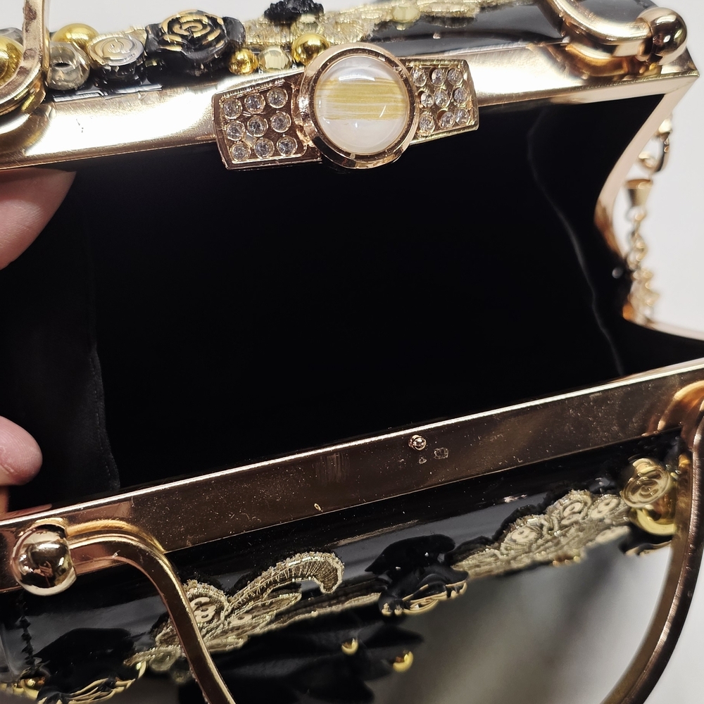 Handmade Pearl Chaos Handbag - Black Rose Baroque - Picture 7 of 8